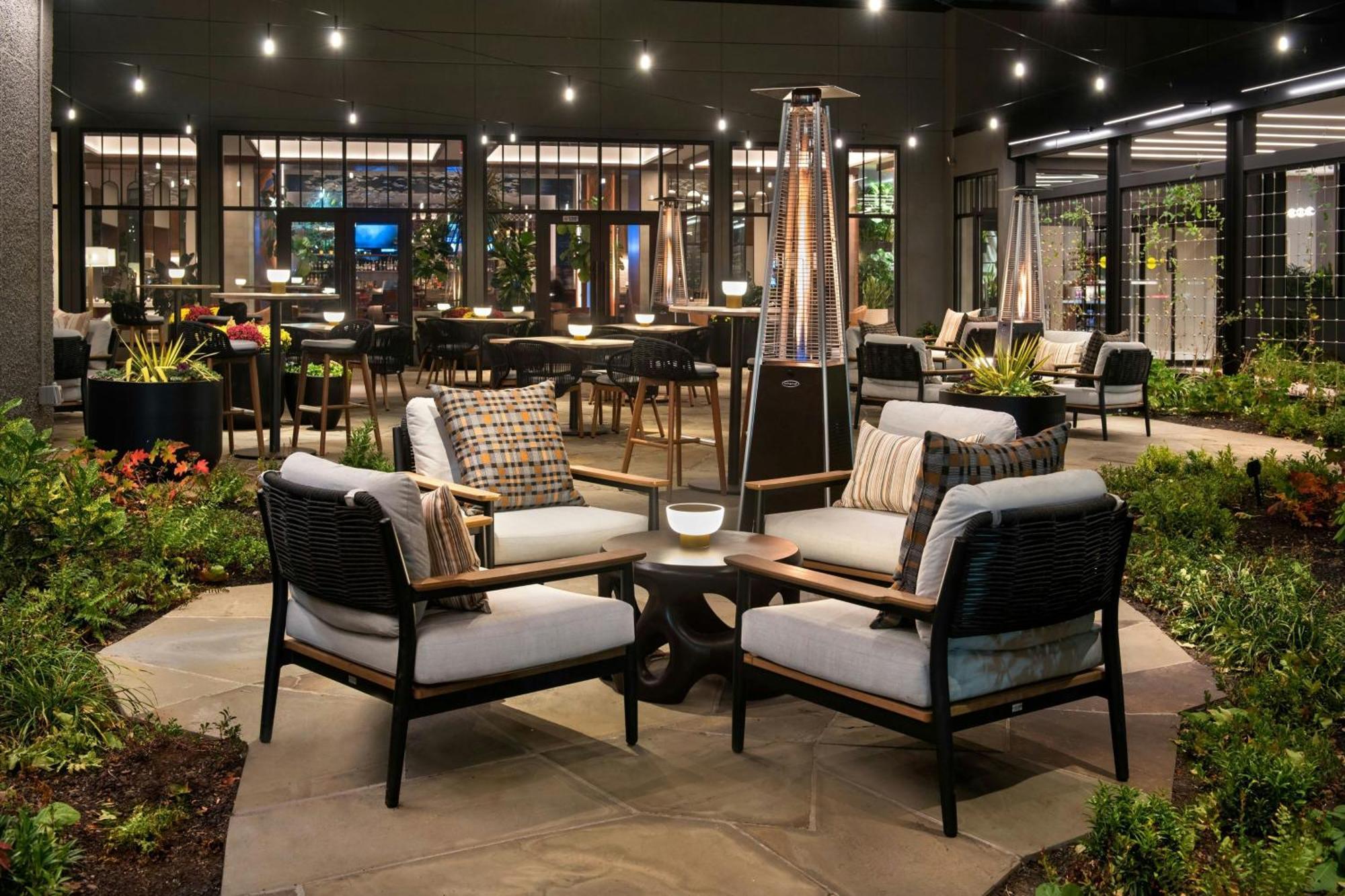 Westchester Marriott Tarrytown Exterior foto